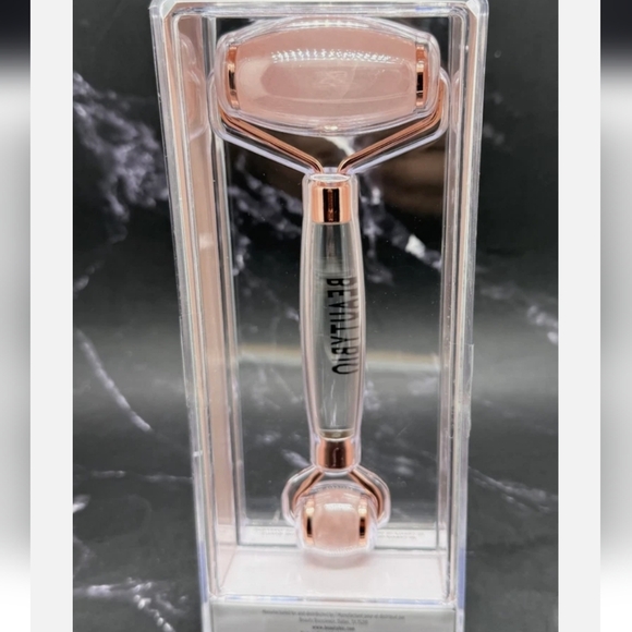 BeautyBio Rose Quartz Roller - Pink - Picture 4 of 4